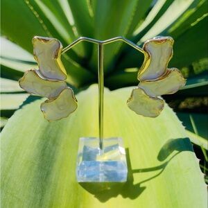 Chic Gold and Cream Petal Earrings